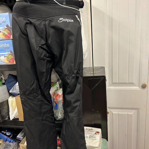 Motorcycle Jacket & Pants - Picture 7 of 9